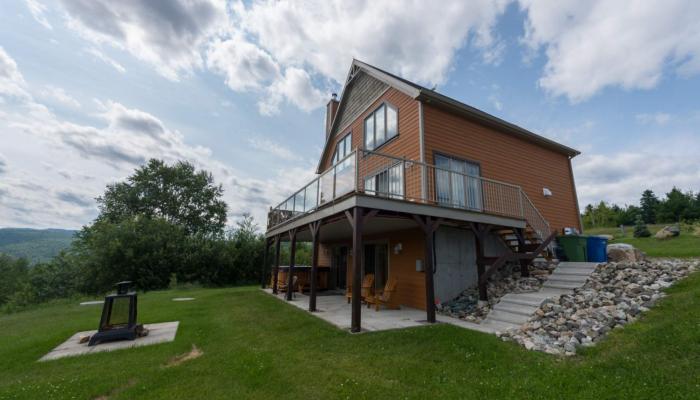 Pourquoi choisir une maison ou un chalet à louer pour ses vacances? Pourquoi choisir une maison ou un chalet à louer pour ses vacances?