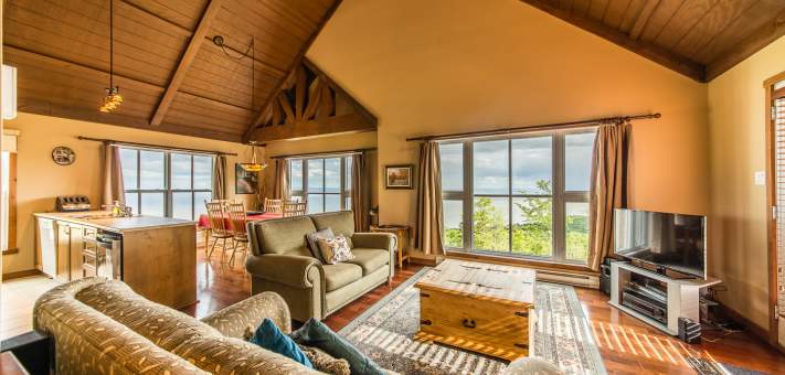 Living 133 Haut - Cottage for rent Charlevoix