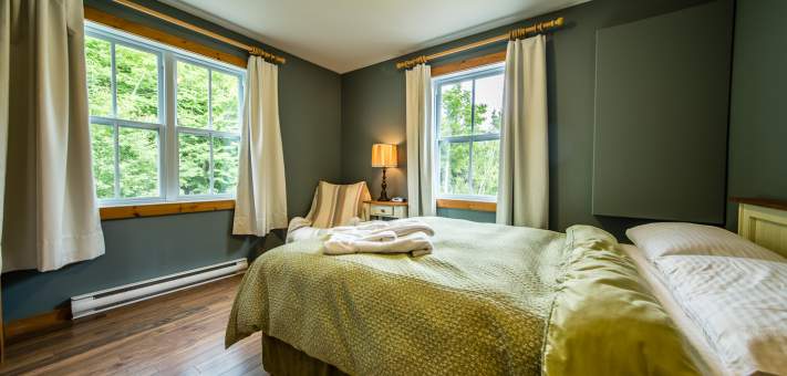 Bedroom #2 - Cottage for rent Charlevoix