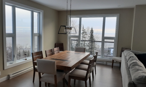 Salle à manger de ce chalet à louer Charlevoix - Chalet à louer Charlevoix