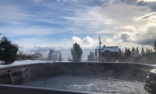 Four Seasons Jacuzzi - Cottage for rent Charlevoix