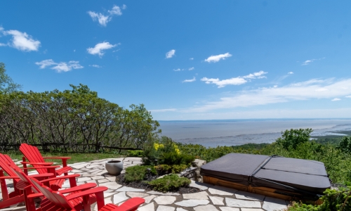 Le Scandinave et son spa ; l'été dans Charlevoix, magique ! - Chalet à louer Charlevoix