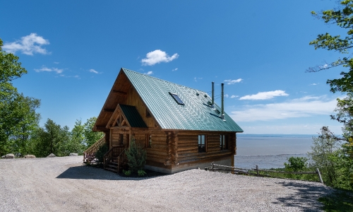 Le Scandinave, c'est le chalet par excellence pour avoir une vue plongeante sur Charlevoix et ses splendeurs ! - Chalet à louer Charlevoix