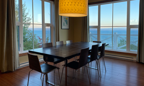 Dining Room - Cottage for rent Charlevoix