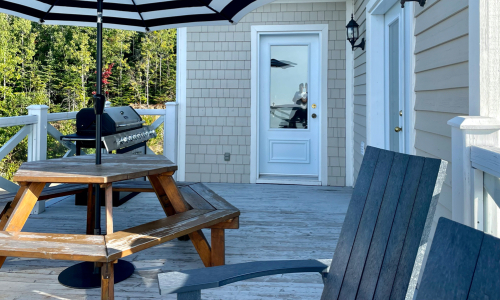 Private outdoor dining - Cottage for rent Charlevoix
