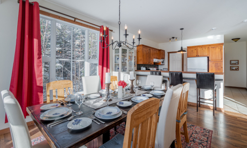 Dining room - Cottage for rent Charlevoix
