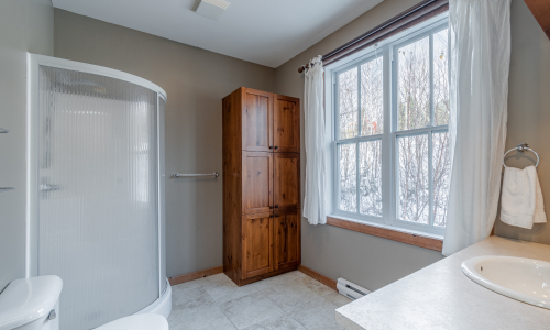 Bathroom 1 - Cottage for rent Charlevoix