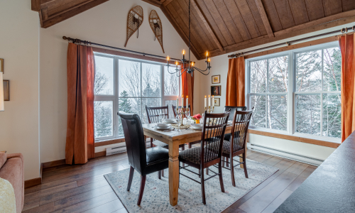 Dining room - Cottage for rent Charlevoix