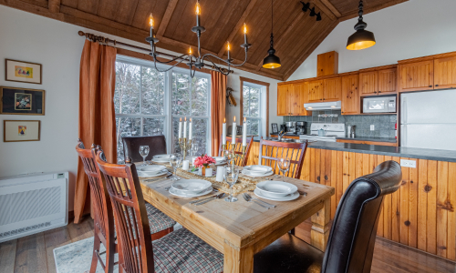 Dining room - Cottage for rent Charlevoix