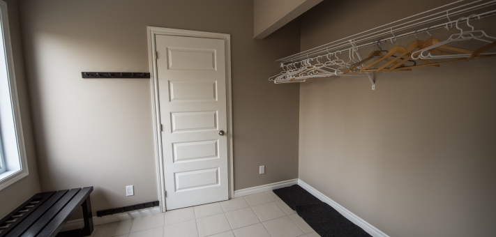 Grand vestiaire pour le ski et activités de plein air - Chalet à louer Charlevoix