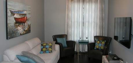 Comfort garanteed in the prestige chalet Ilaali at Le Versant du Massif, with boudoir to relax at main level.