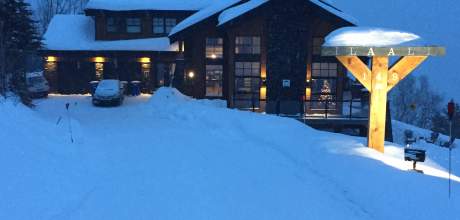 Ilaali with lighting at sunset, after a great day skiing at Le Massif de Charlevoix.