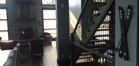 At Ilaali chalet iof Petite Riviere St-Francois, don't forget your skis for tjhe Massif of Charlevoix!